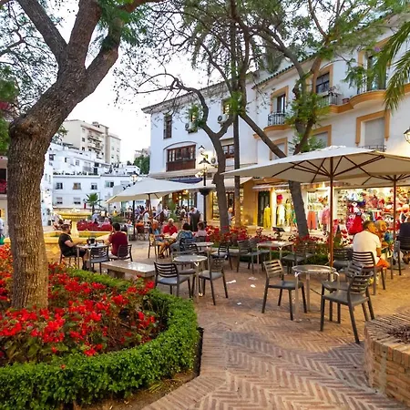 Banus - Centro Edificio Dona Ines