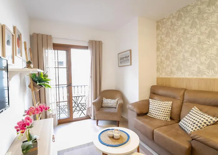 Banus - Centro Edificio Dona Ines アパート