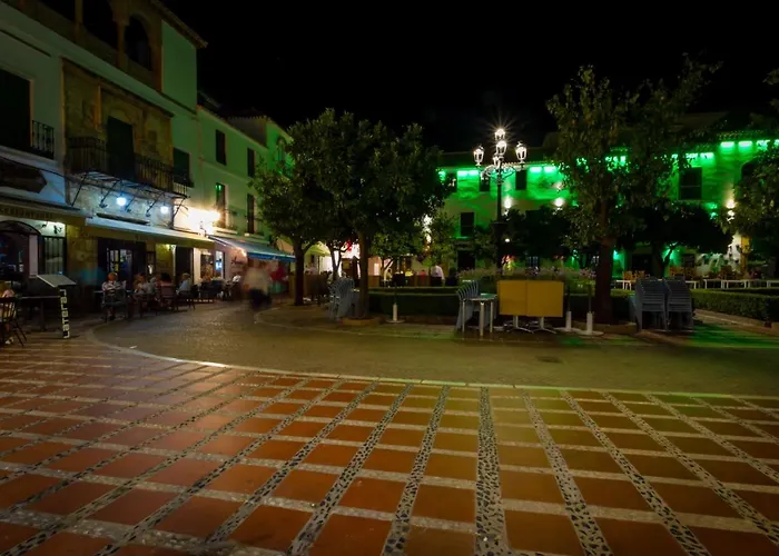 Banus - Centro Edificio Dona Ines * Marbella