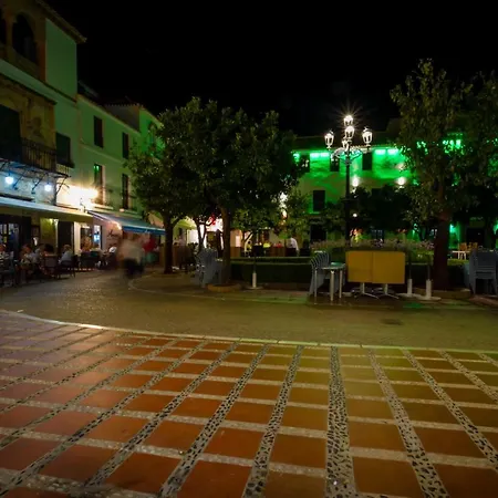Banus - Centro Edificio Doña Inés * Marbella